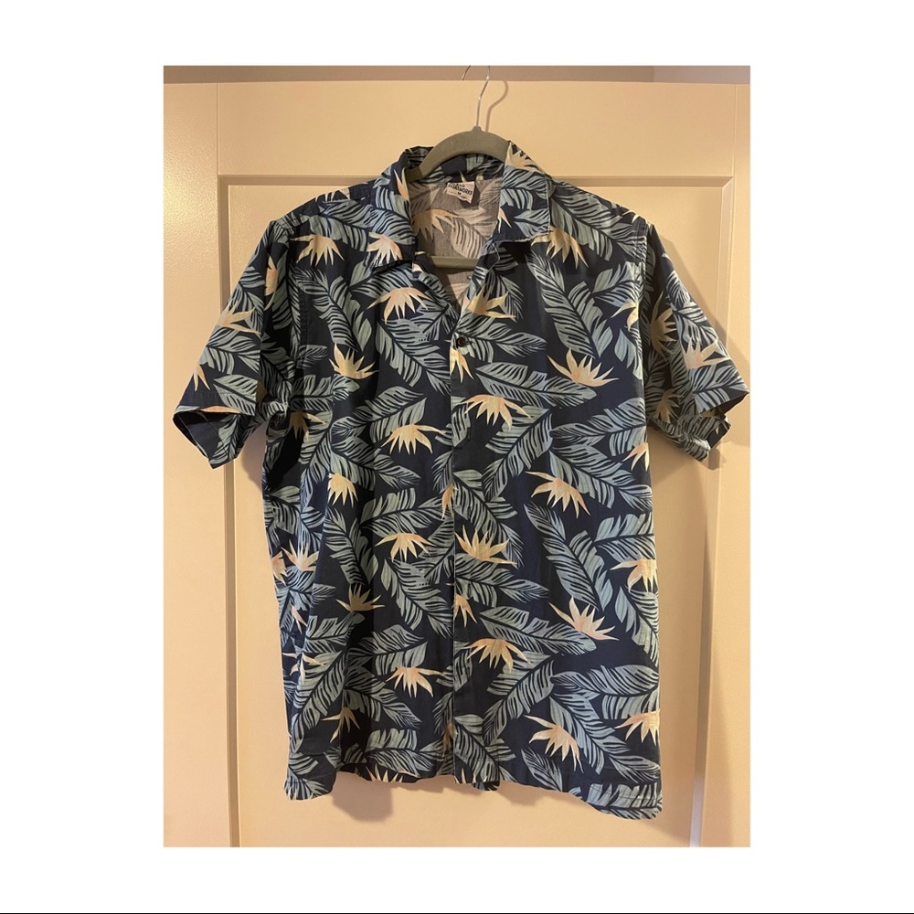 Island Works Button Down Hawaii Shirt
